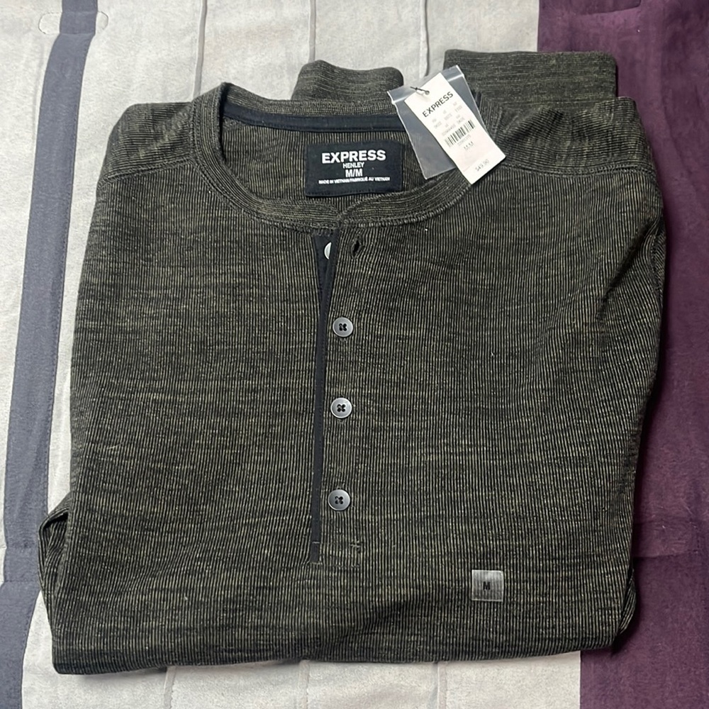 Men’s sweater